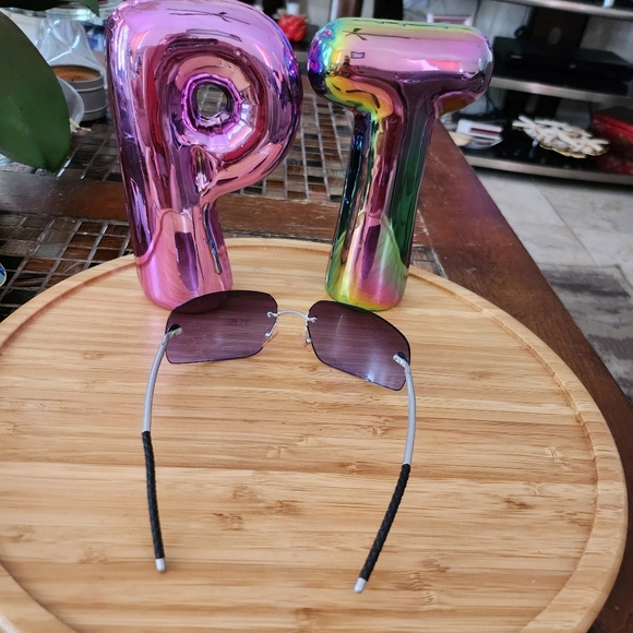 Chanel sunglasses - Picture 7 of 9